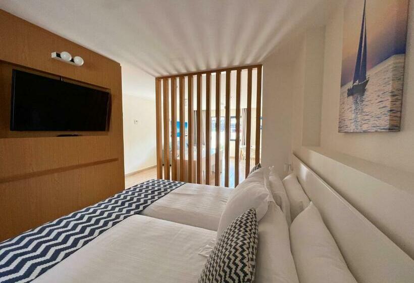 Cordial Marina Blanca