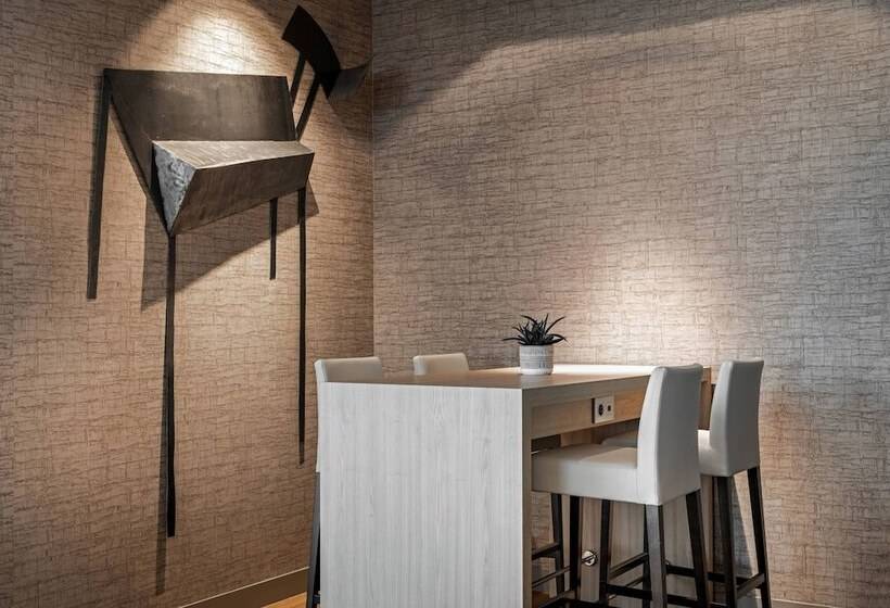 Ac Hotel San Sebastián De Los Reyes By Marriott