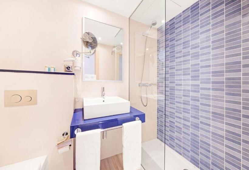 هتل Agua Beach  Adults Only