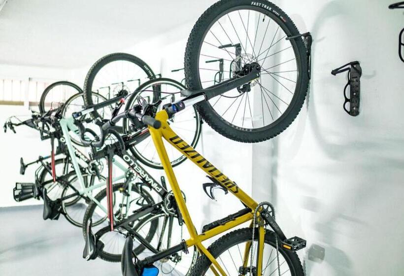 هتل Agua Beach  Adults Only