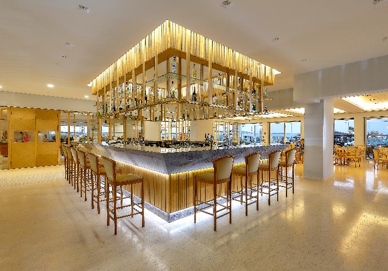 Отель Astir Beach