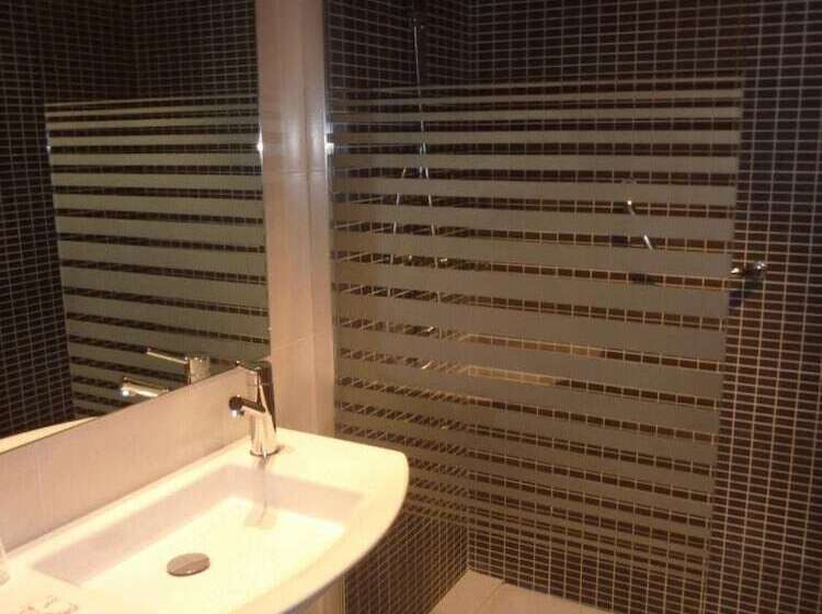 Отель Barcelona House