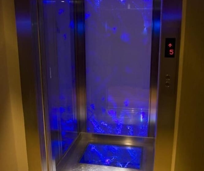 Отель Barcelona House