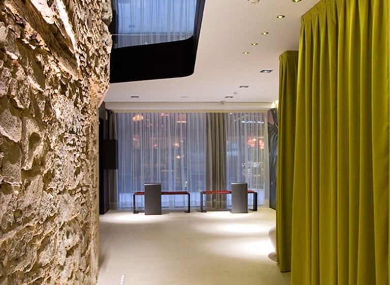 Отель Barcelona House