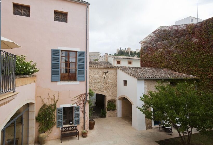 Отель Can Moragues