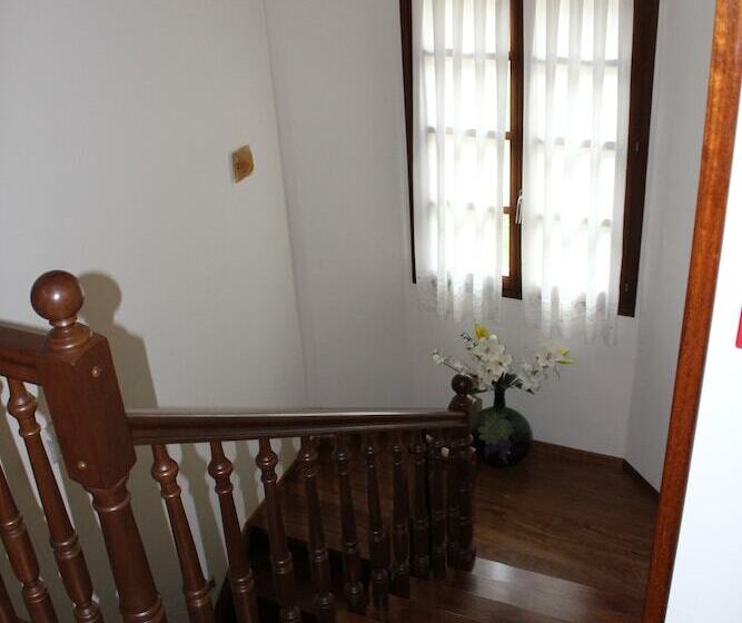 בית מלון כפרי Casa Prendes