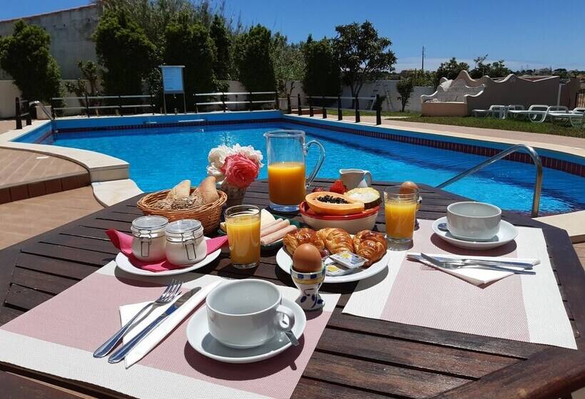 호텔 Casa Rosa Montes