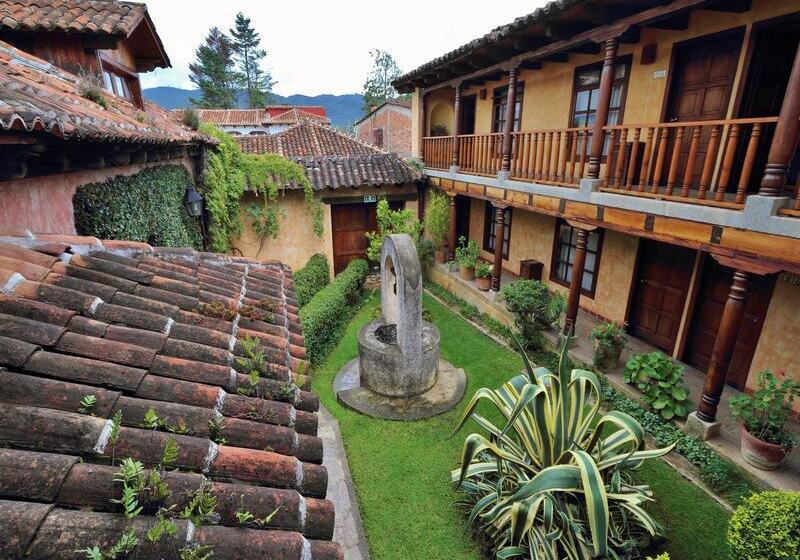 Отель Casavieja