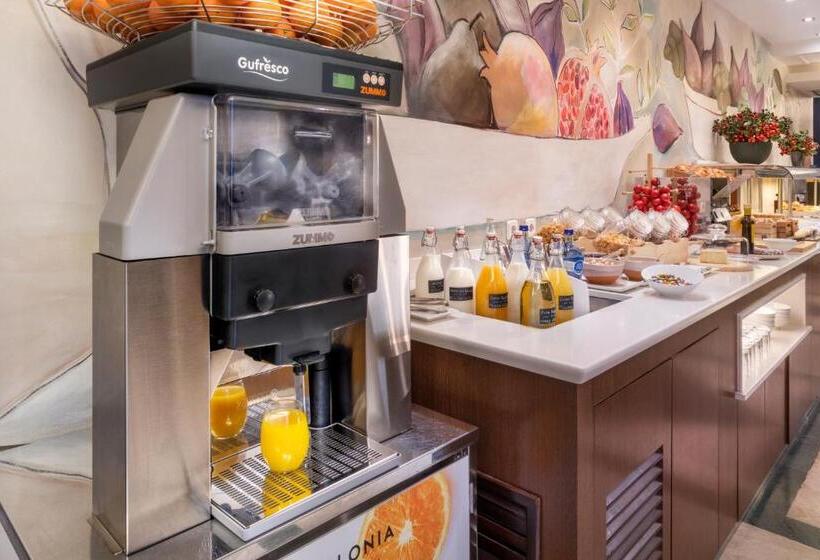 هتل Catalonia Goya