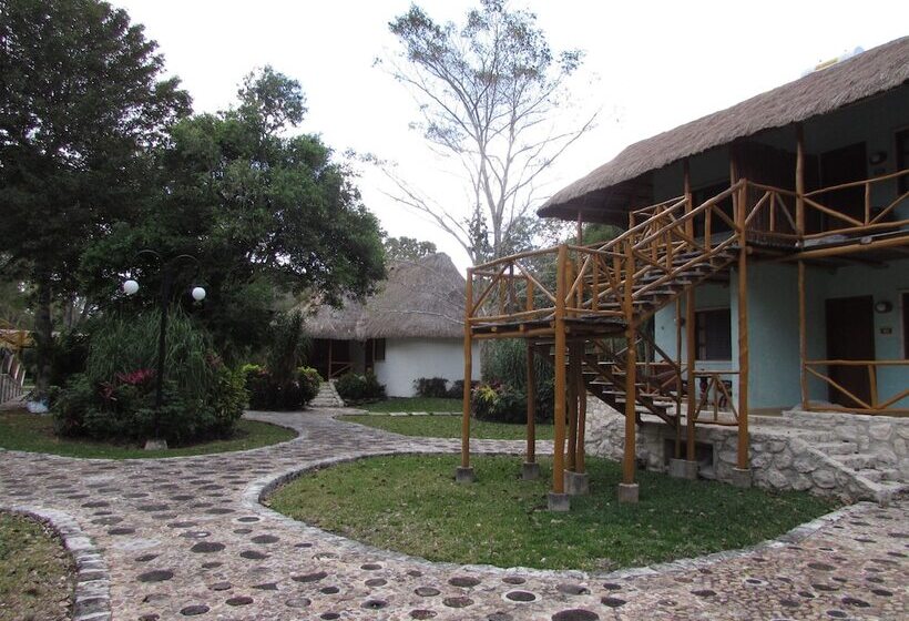 هتل Villas Chicanna