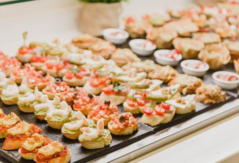 酒店 Club Del Sol Resort & Spa