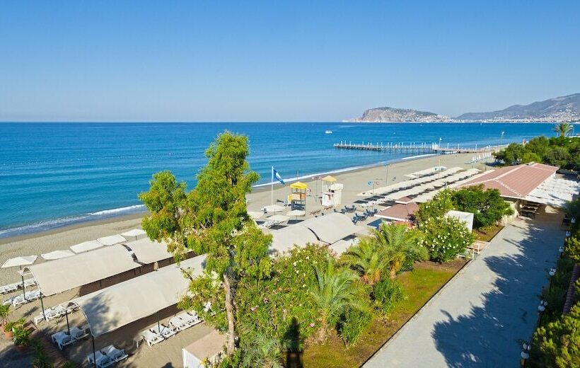 Club Paradiso Hotel & Resort