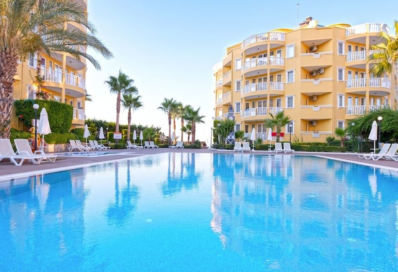 Club Paradiso Hotel & Resort