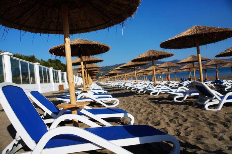 酒店 Dessole Dolphin Bay All Inclusive