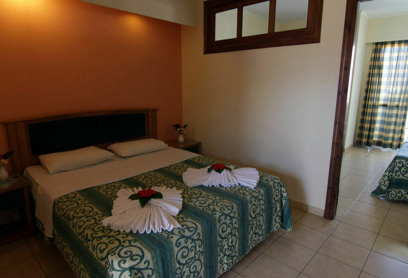 酒店 Dodeca Sea Resort  All Inclusive