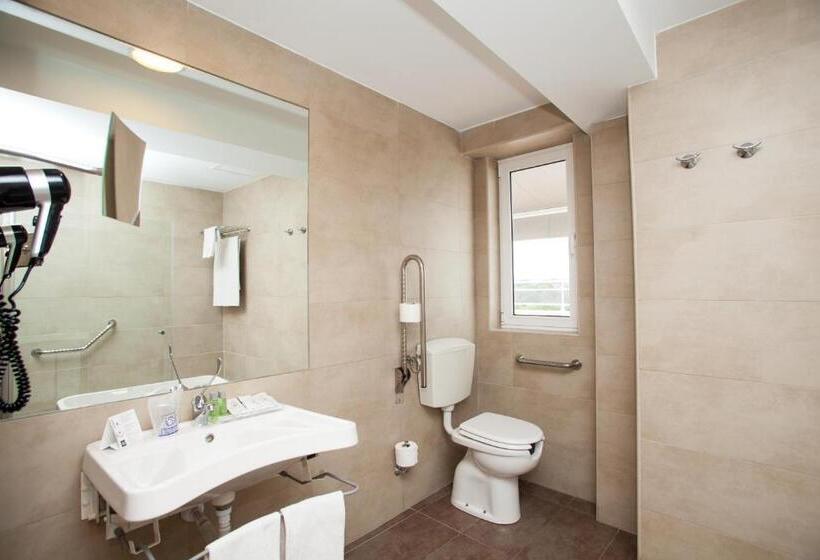 בית מלון כפרי Don Pepe  Adults Only