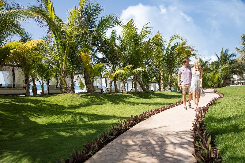 فندق El Dorado Seaside Suites Catamarán, Cenote & More Inclusive