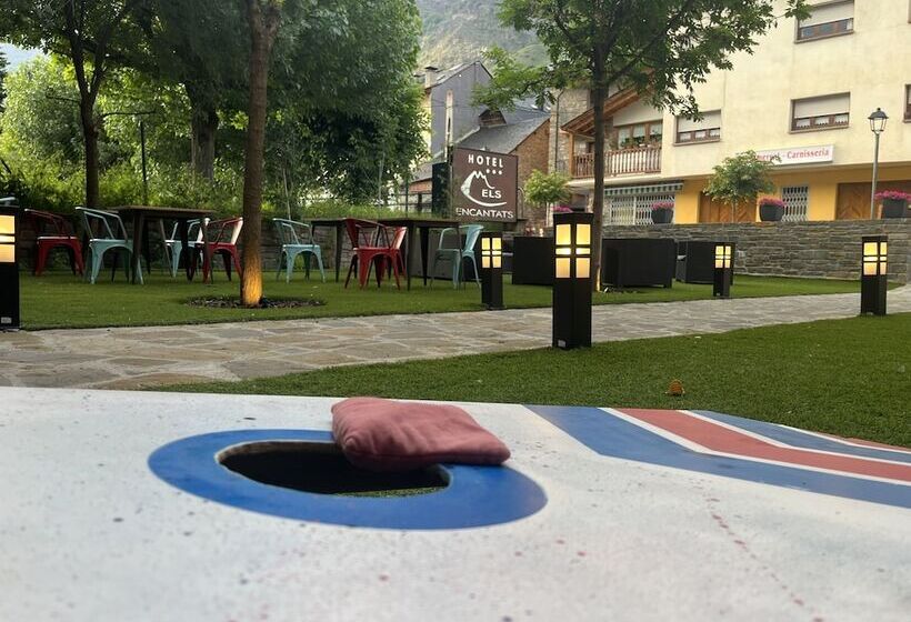 فندق Els Encantats