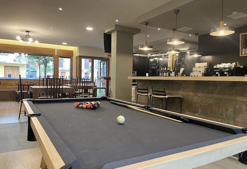 فندق Els Encantats