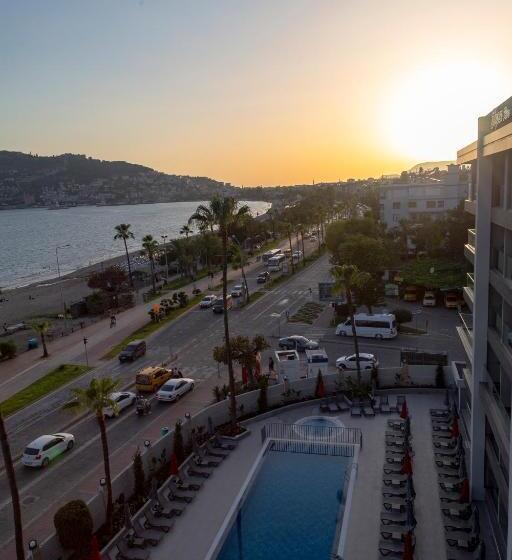 Отель Elysee Rive