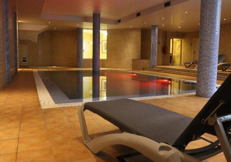 ホテル Euro Moniz