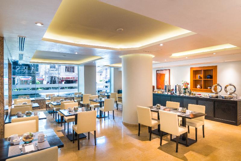 ホテル Eurostars Zona Rosa Suites