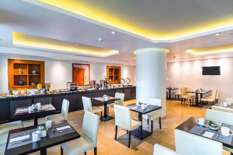 ホテル Eurostars Zona Rosa Suites