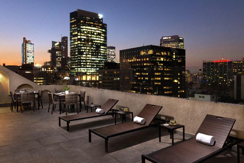 ホテル Eurostars Zona Rosa Suites