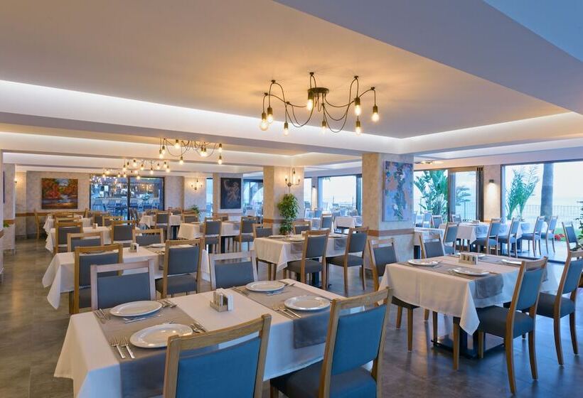 فندق Floria Beach