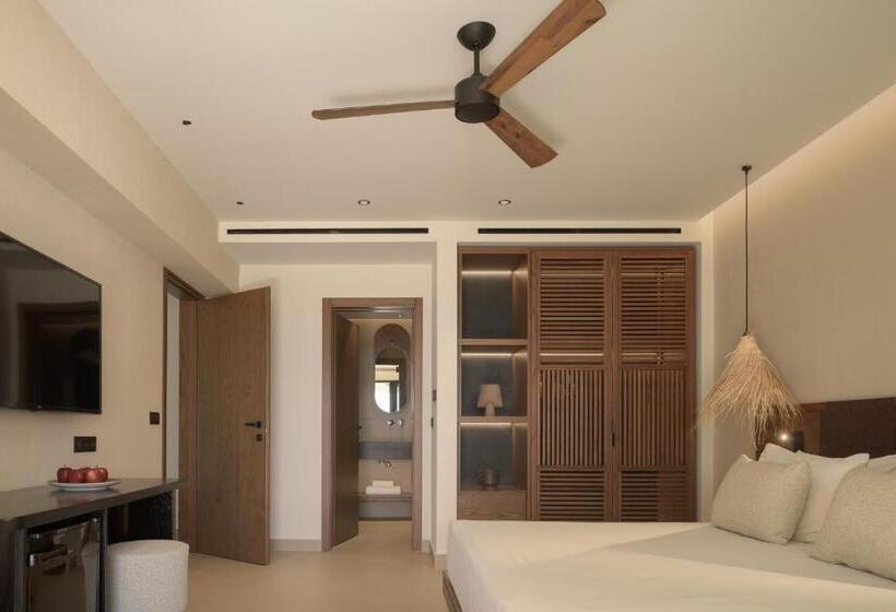 فندق Fodele Beach Water Park Resort