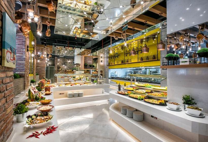 فندق Fodele Beach Water Park Resort