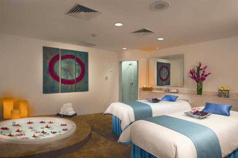 Отель Gala Beach Resort Huatulco