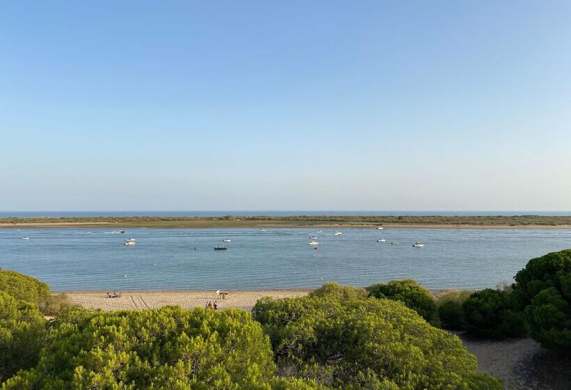 בית מלון כפרי Garden Playanatural - Adults Only