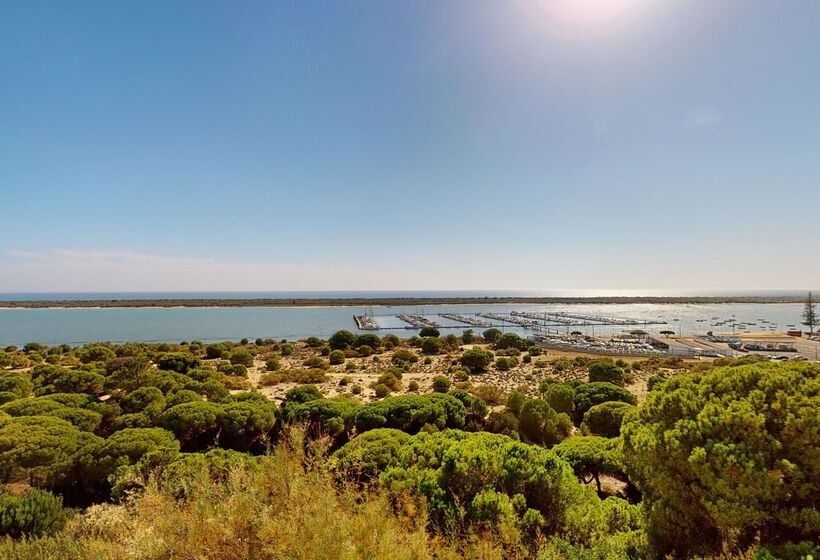 בית מלון כפרי Garden Playanatural - Adults Only