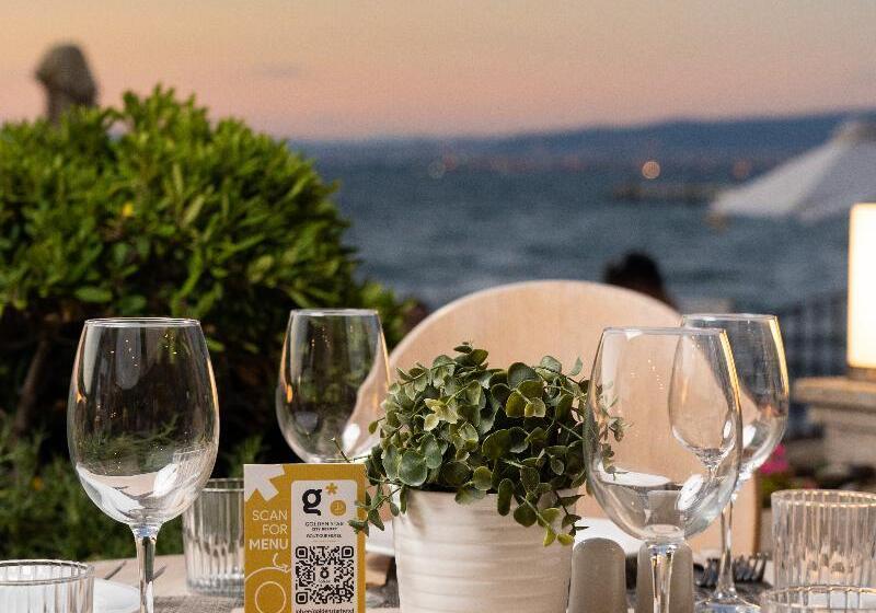 فندق Golden Star City Resort