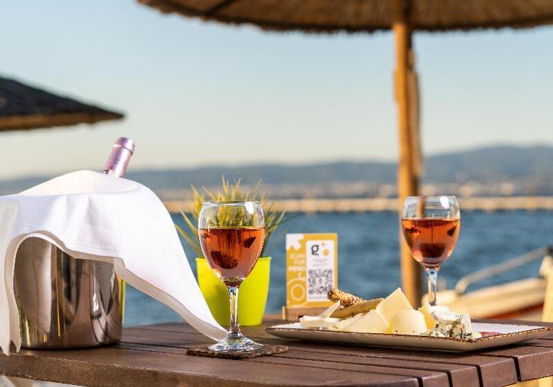 فندق Golden Star City Resort