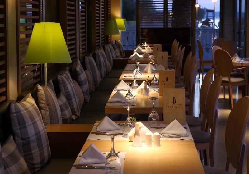 فندق Golden Star City Resort