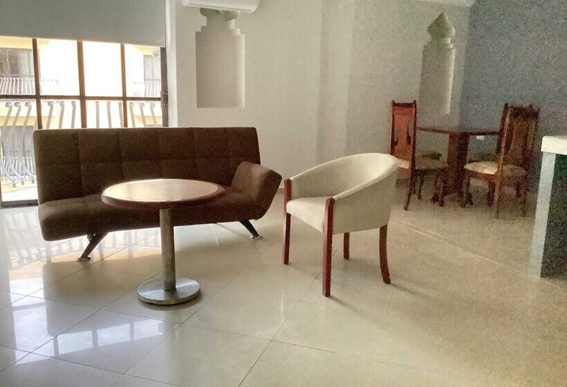 فندق Grand Royal Tampico