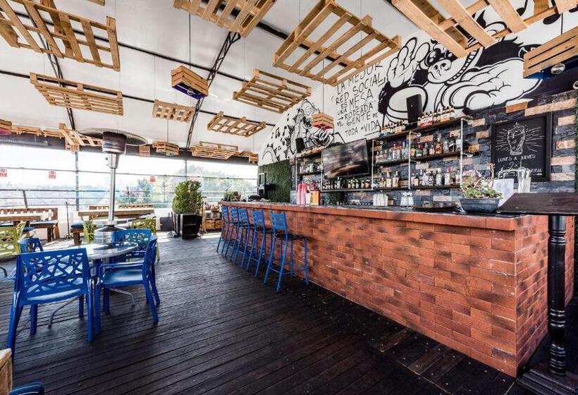 Hi Hotel Impala Queretaro