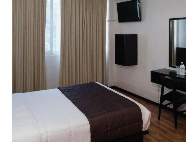 Hi Hotel Impala Queretaro