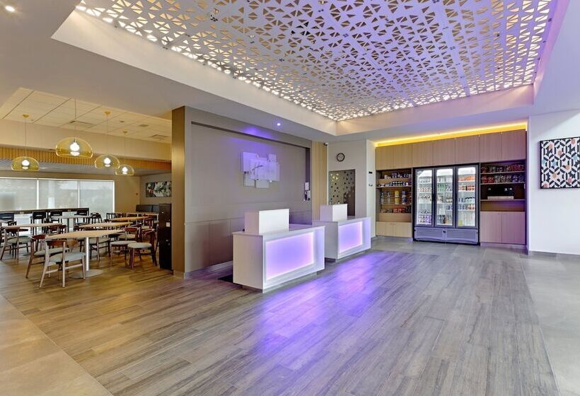 ホテル Holiday Inn Express Villahermosa, An Ihg