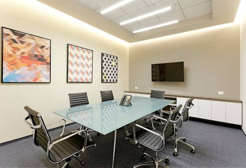 ホテル Holiday Inn Express Villahermosa, An Ihg