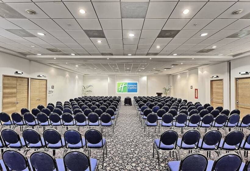 ホテル Holiday Inn Express Villahermosa, An Ihg