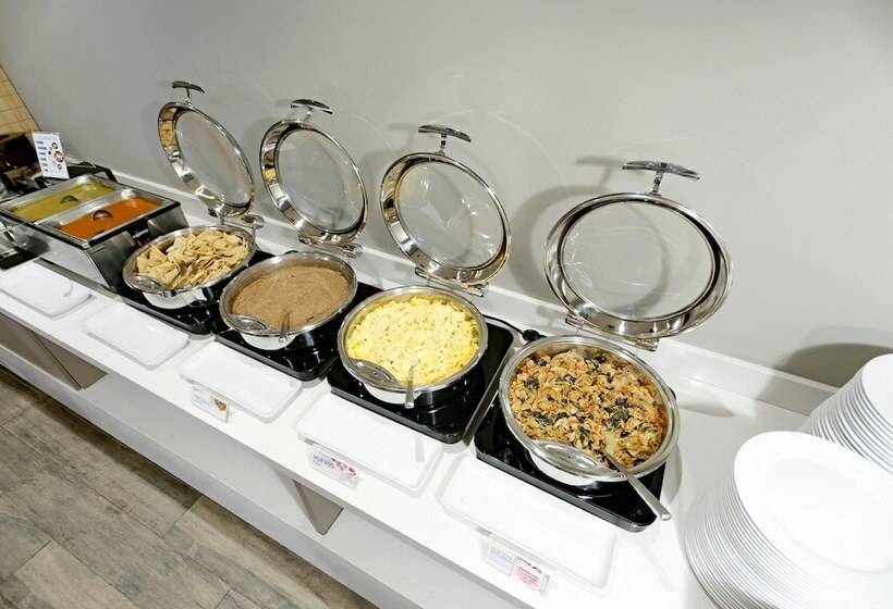 ホテル Holiday Inn Express Villahermosa, An Ihg