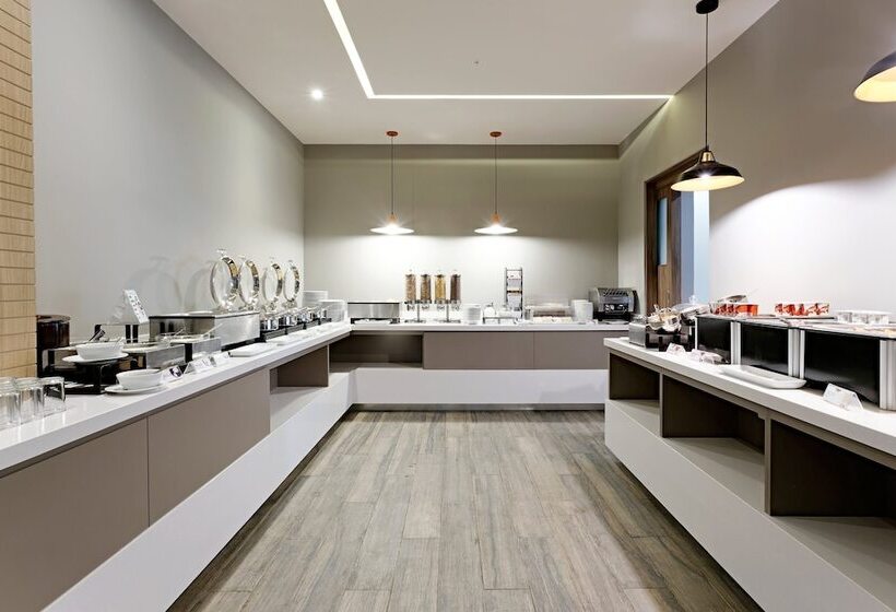 ホテル Holiday Inn Express Villahermosa, An Ihg