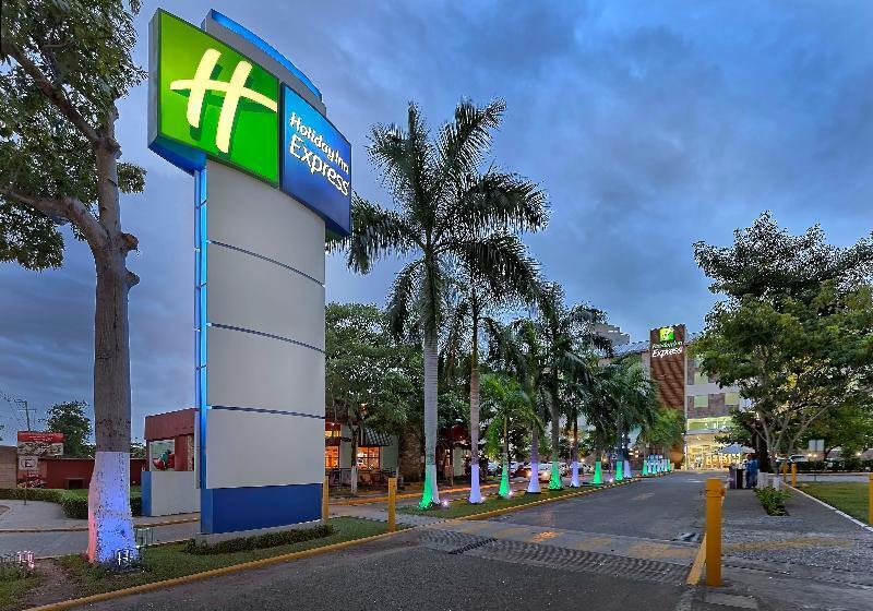 ホテル Holiday Inn Express Villahermosa, An Ihg