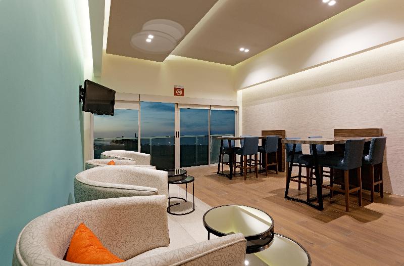 ホテル Holiday Inn Express Villahermosa, An Ihg