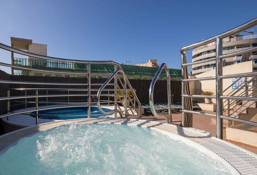 ホテル htop Alexis