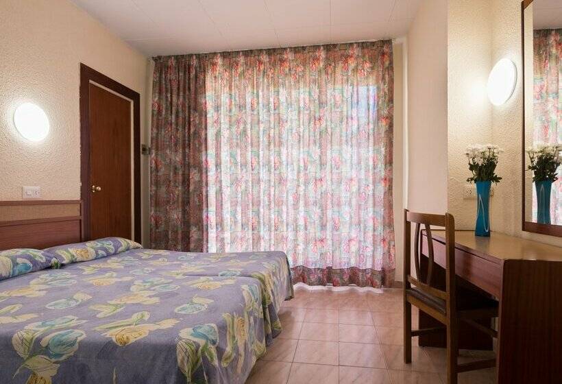 ホテル htop Alexis