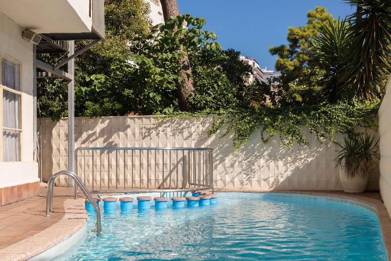 ホテル htop Alexis